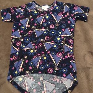 LuLaRoe ELSA Gracie Top